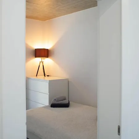 Voo Villa *